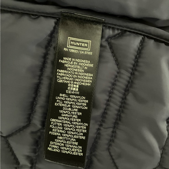 Hunter Original Mid layer Navy Puffer Jacket - Picture 10 of 13